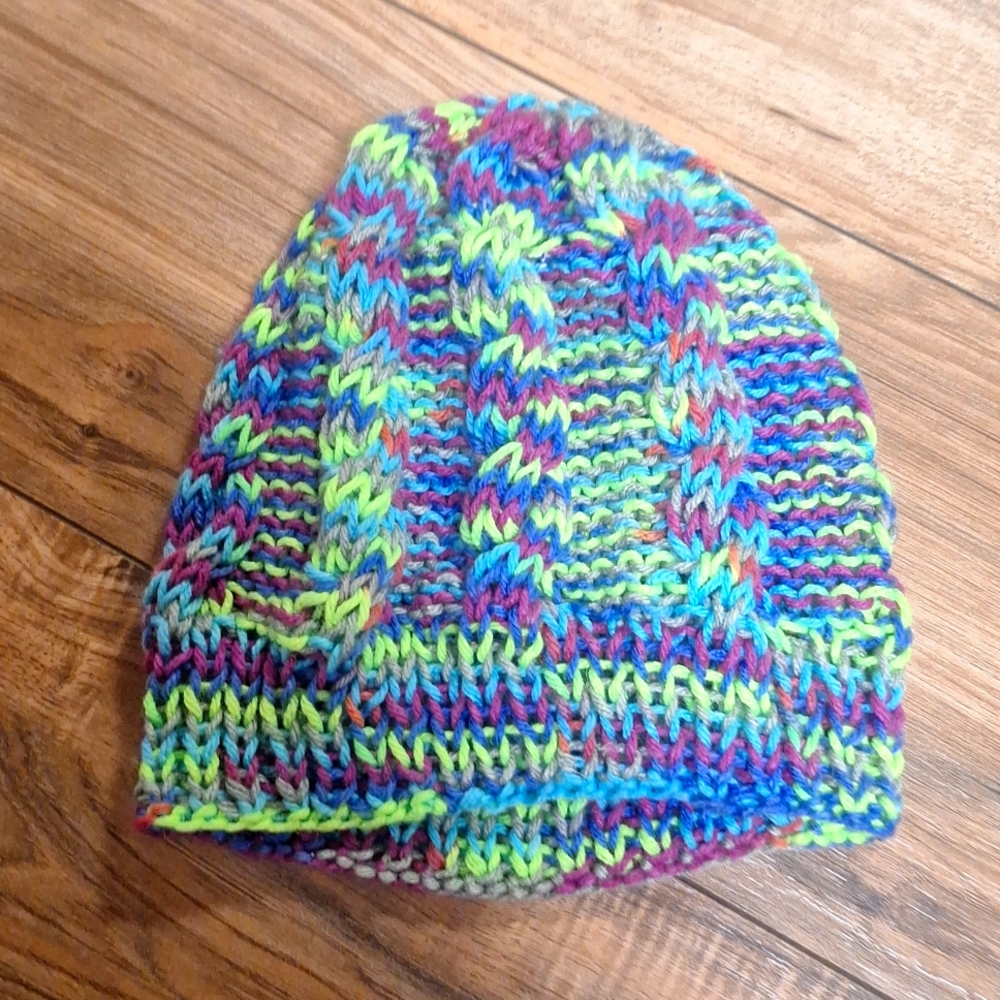 Multiple colors knit hat